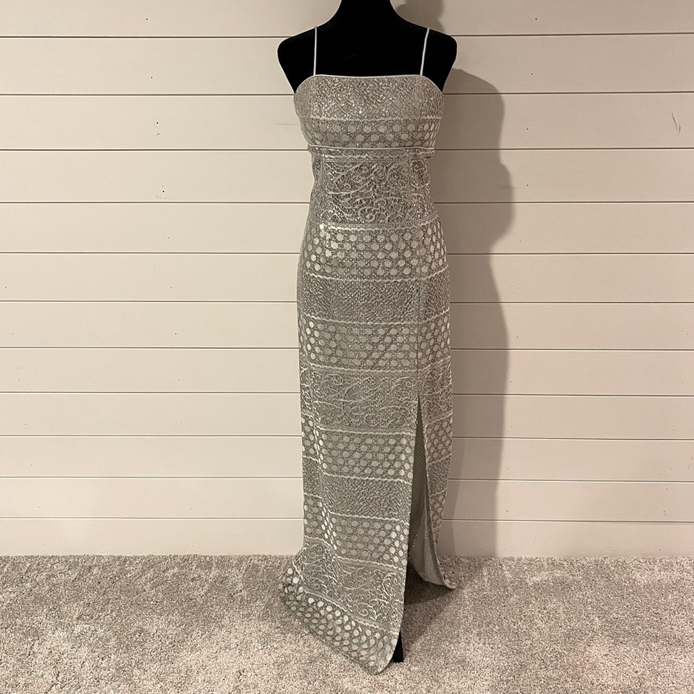 Women’s Morgan & Co Formal Dress, Size 5/6